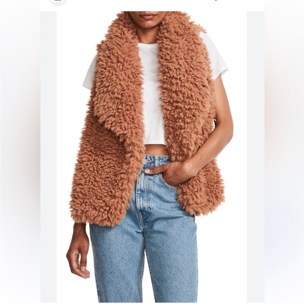 Steve Madden BB Dakota XS Vest NWT